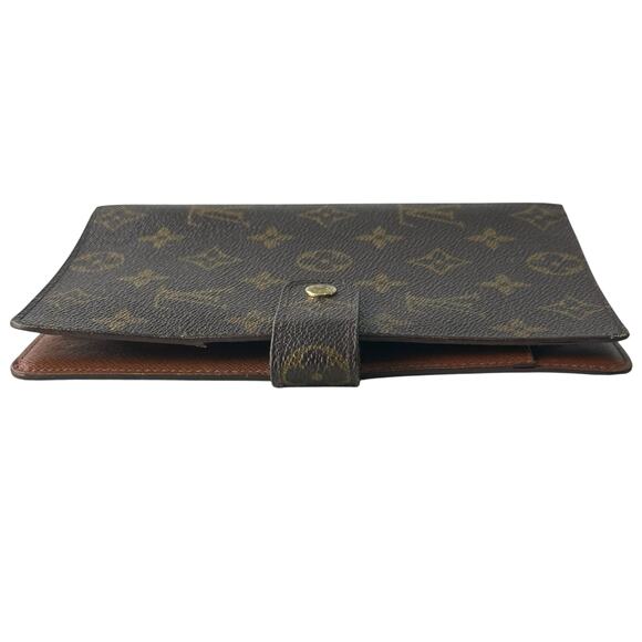 Louis Vuitton Monogram Agenda Cover - Picture 4 of 8